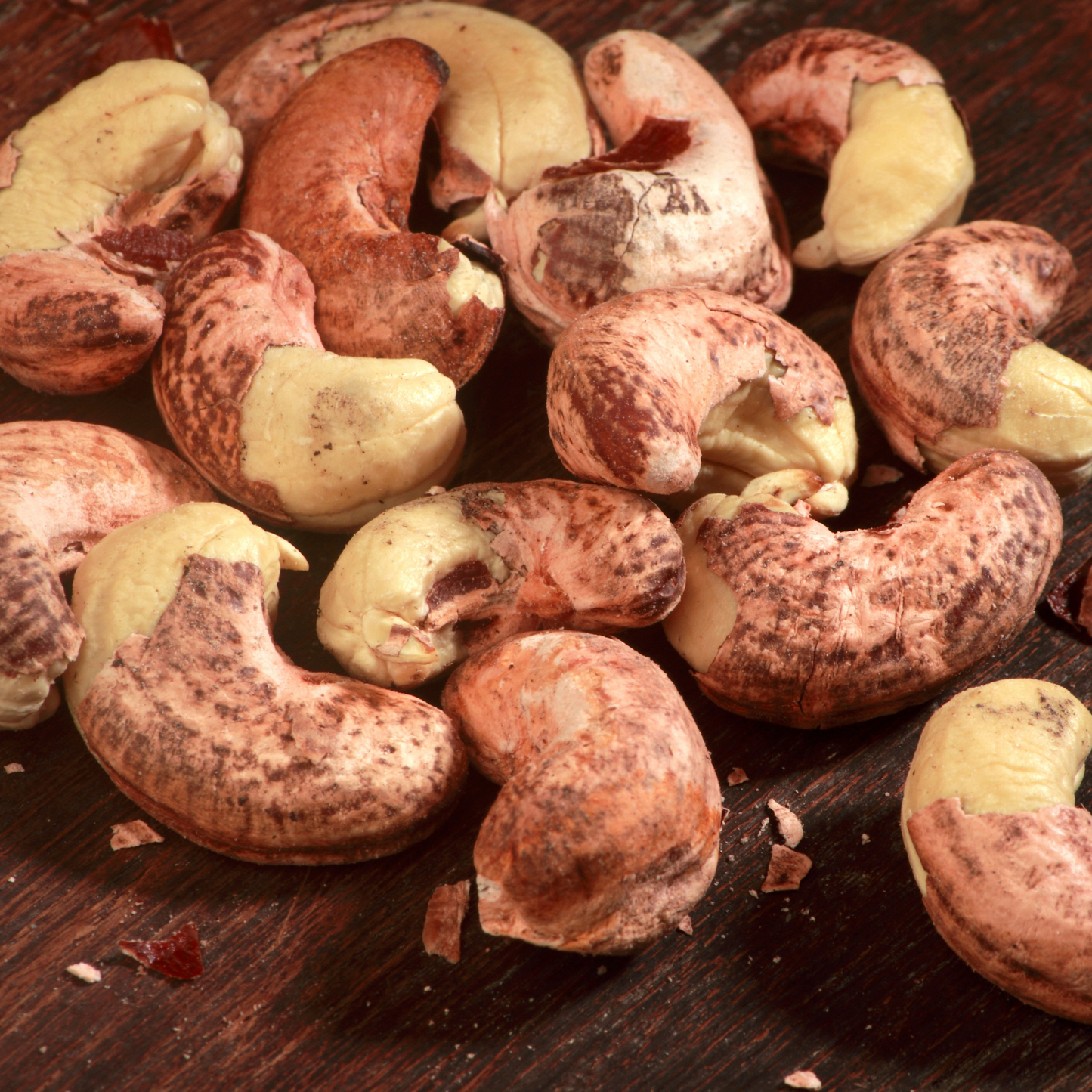 Hạt điều vỏ lụa Farmers Fine Foods 150 g ( Hủ nhựa )