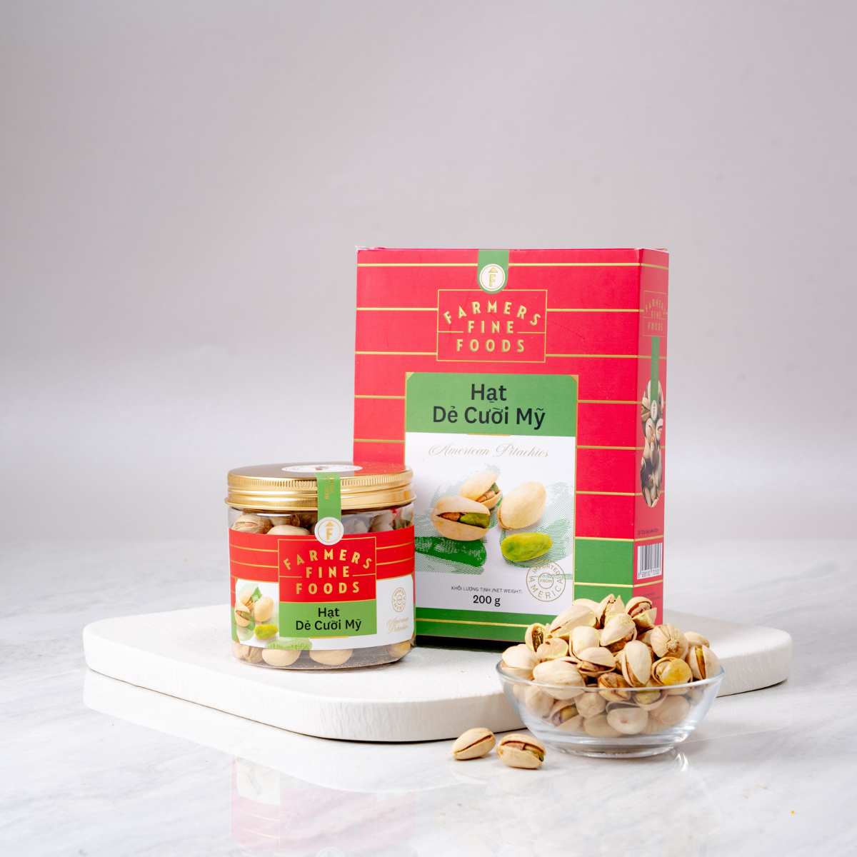 Hạt dẻ cười mỹ Farmers Fine Foods 200G