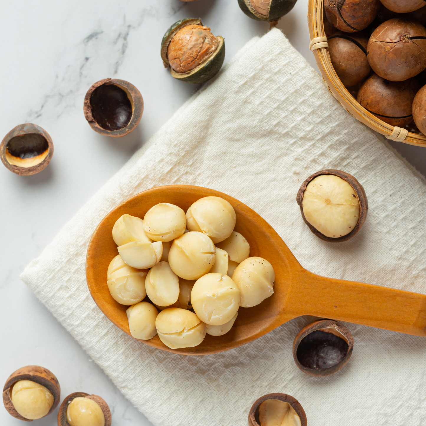 Nhân hạt mắc ca Farmers Fine Foods 100 g (Hộp thiếc)