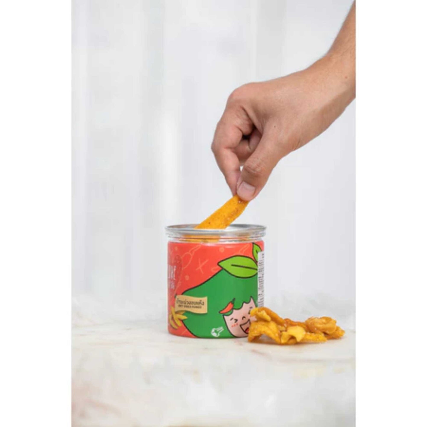 Xoài sấy dẻo lắc mắm Love Farm 120g