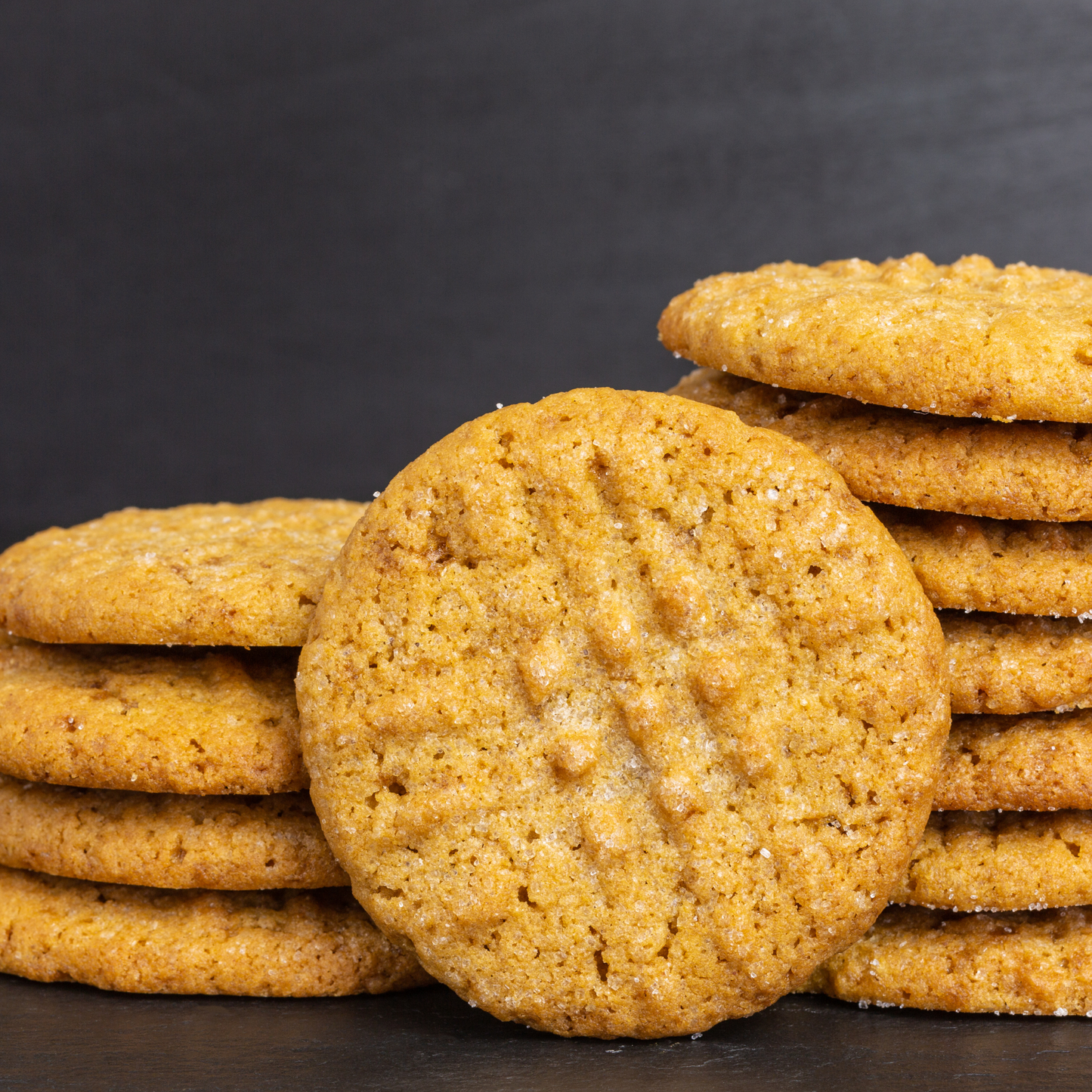 Bánh quy bơ và hạt dẻ Cremica Magnificient Morsels 304 g