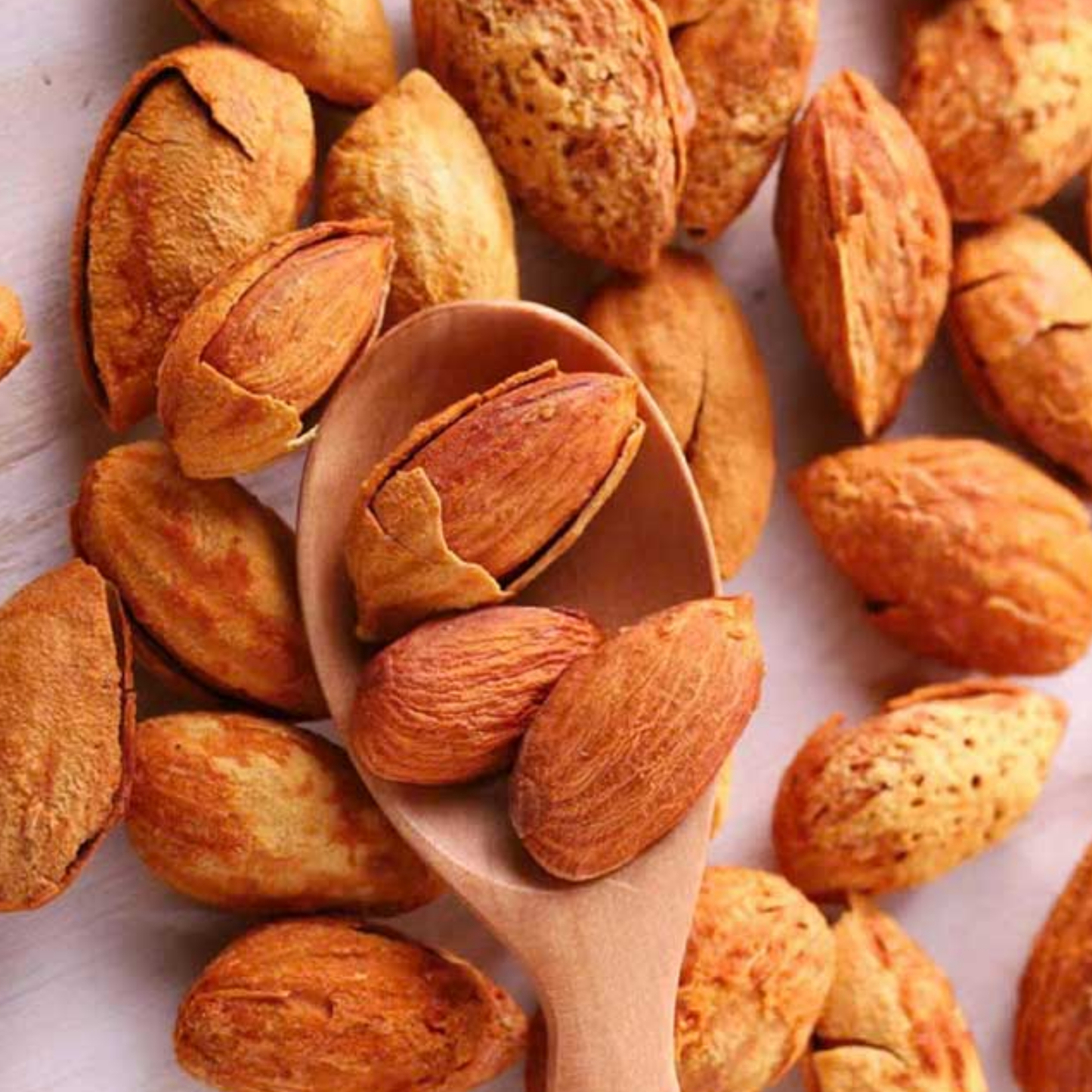 Hạnh nhân rang bơ Farmers Fine Foods 140 g ( Hủ nhựa )