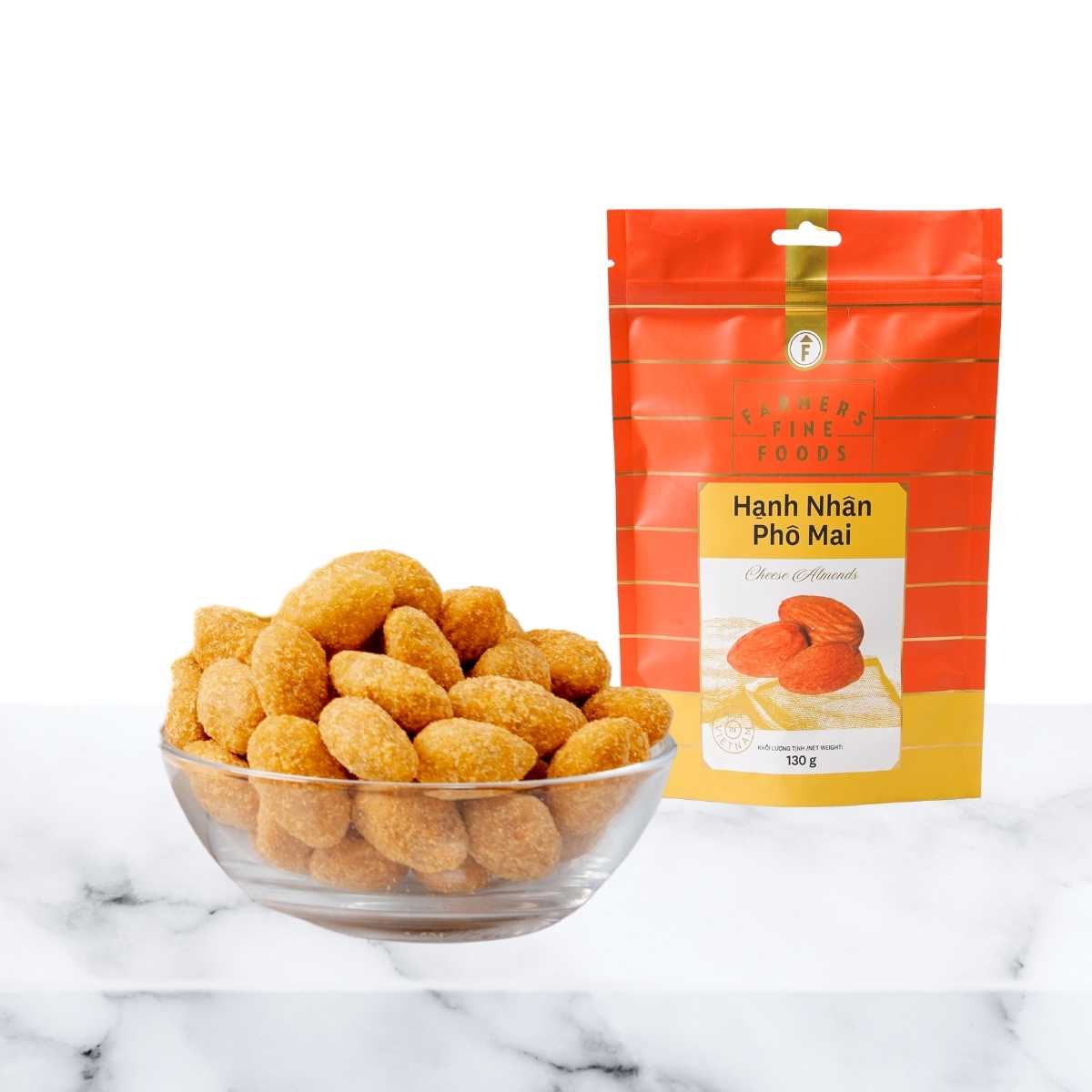 Hạnh nhân phô mai Farmers Fine Foods 130 g