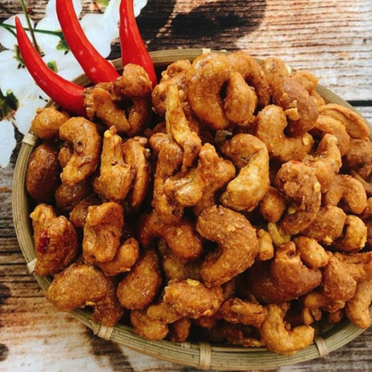 Hạt điều tỏi ớt Farmers Fine Foods 170 g ( Hủ nhựa )