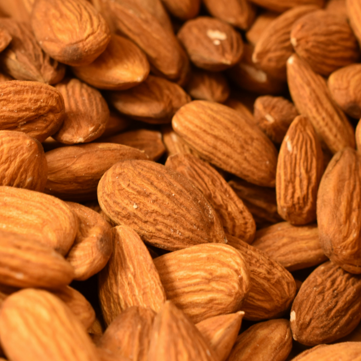 Hạt hạnh nhân mỹ Farmers Fine Foods 200 g ( Hủ nhựa )