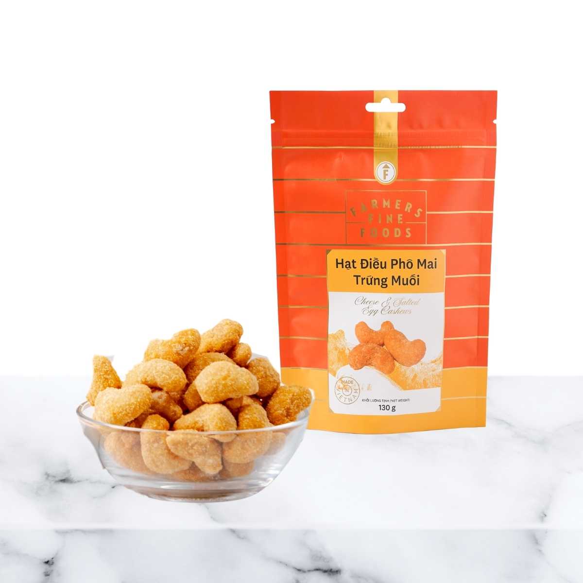 Hạt điều phô mai trứng muối Farmers Fine Foods 130 g