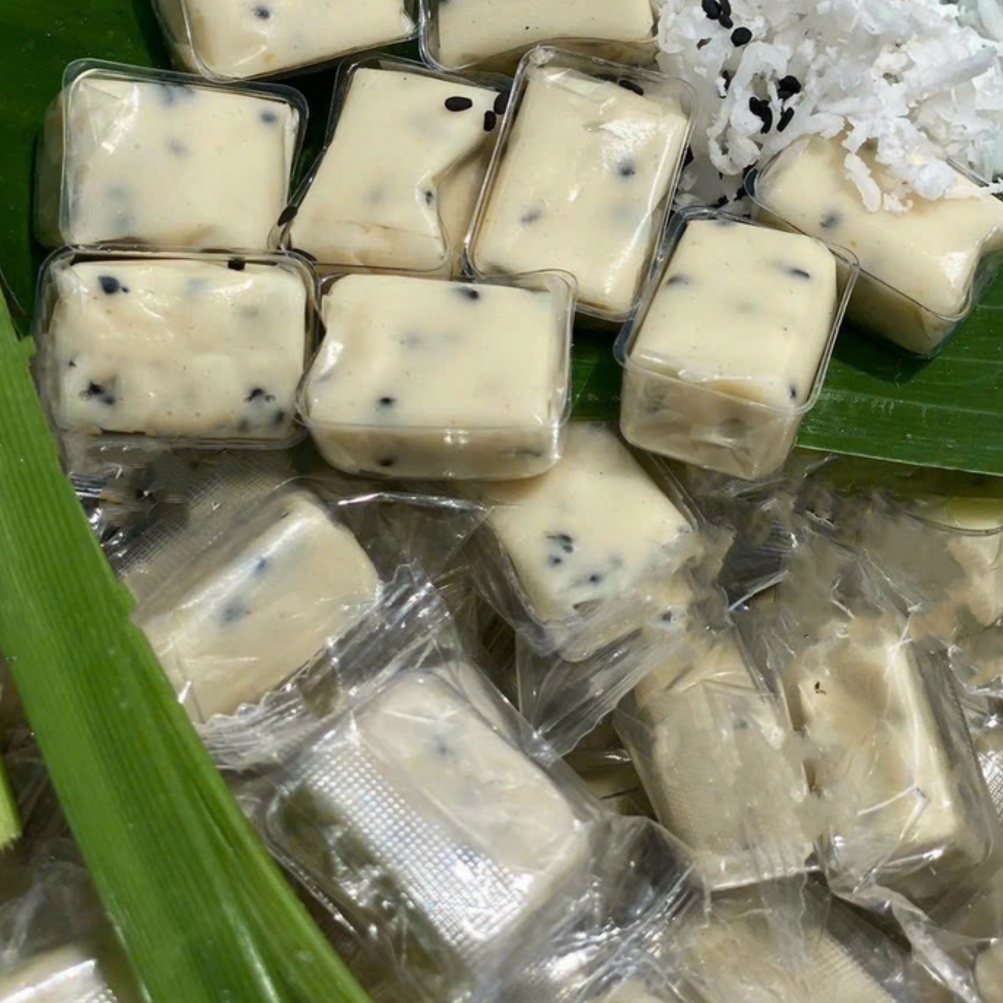 Kẹo dừa mè Farmers Fine Foods 60 g