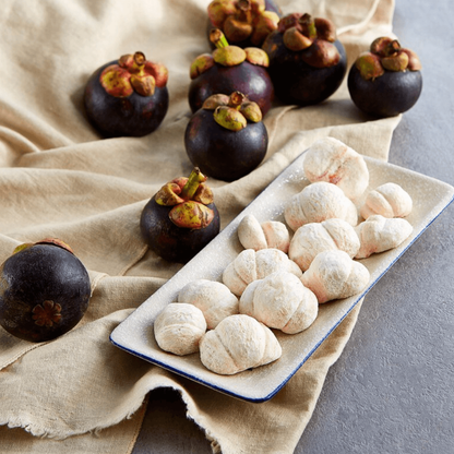 Măng cụt sấy thăng hoa Farmers Fine Foods 25 g (Hộp giấy)