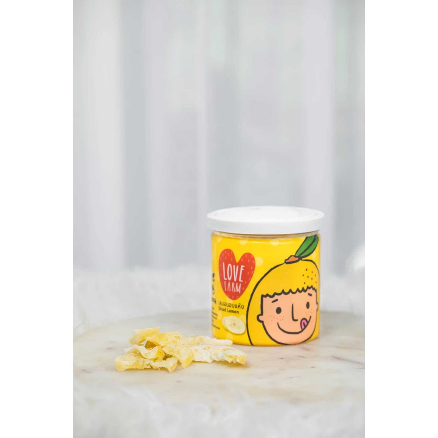 Chanh sấy tẩm mật ong Love Farm 120g