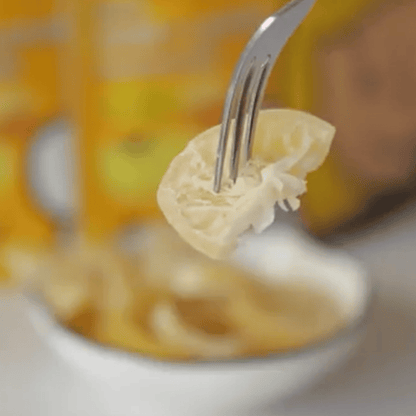 Chanh sấy tẩm mật ong Love Farm 30G