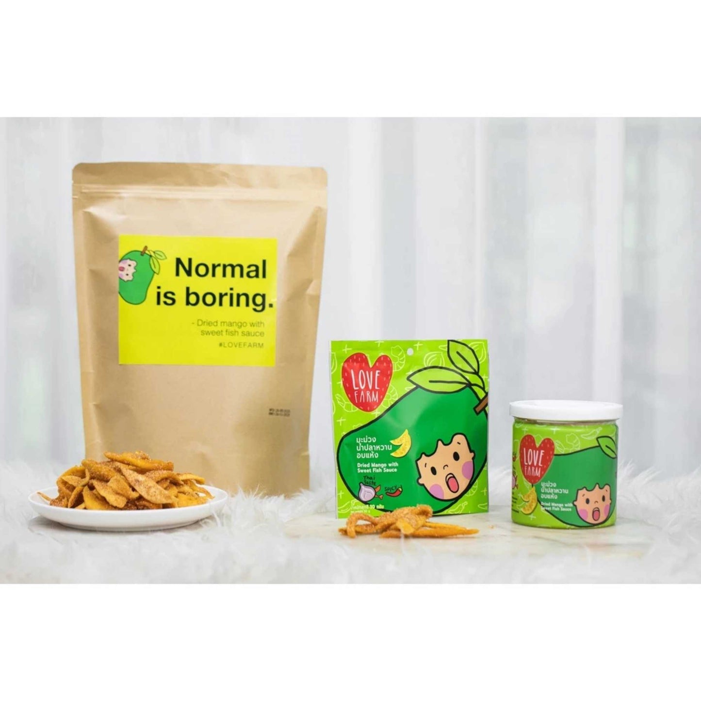 Xoài sấy cay Love Farm 120G